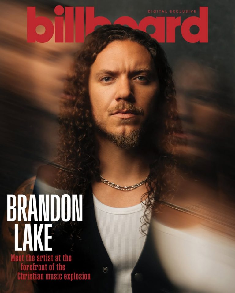 Brandon Lake y su himno Hard Fought Hallelujah dominan la escena musical cristiana según Billboard